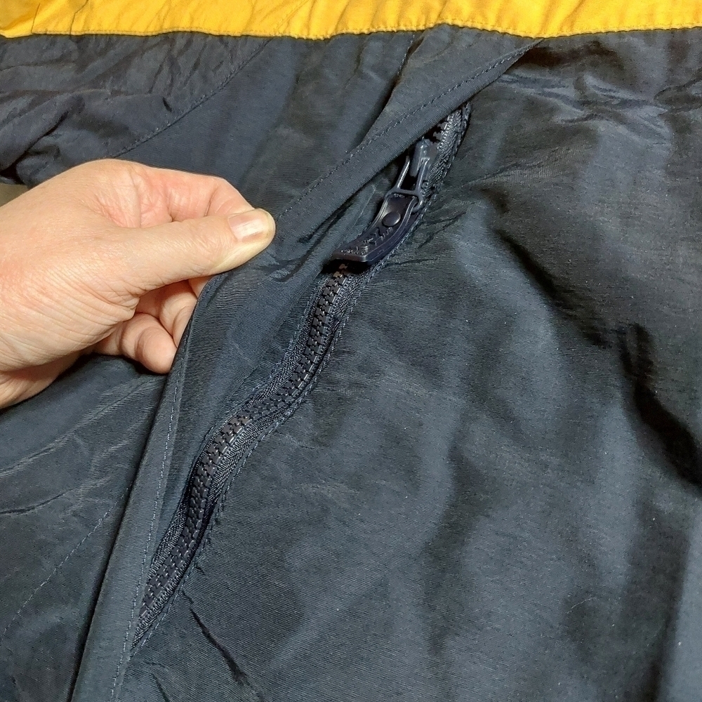 NAUTICA MARINE DENIM CO. MENS BLUE AND YELLOW WINTER COAT SIZE LARGE - Picture 7 of 16